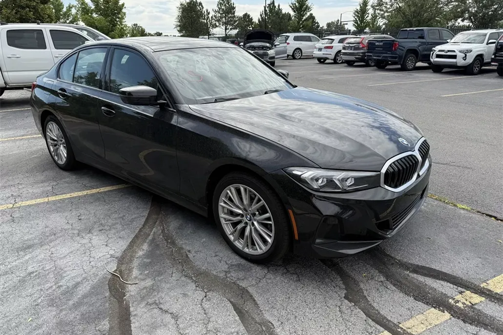 2023 Bmw 330i xDrive photo 1
