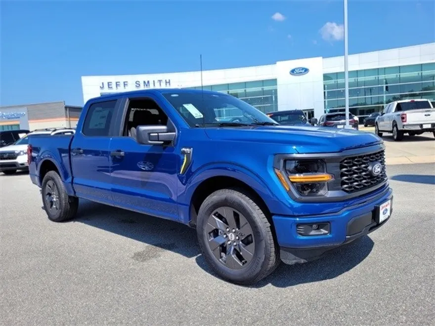 2025 Ford F-150 STX photo 1