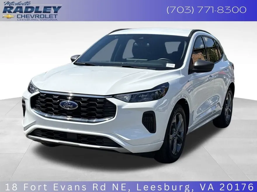 2023 Ford Escape ST-Line photo 1