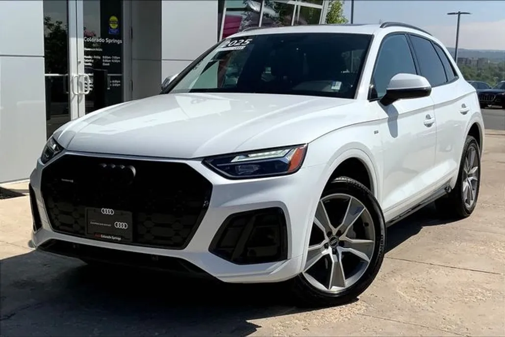 2025 Audi Q5 45 S line Premium photo 1