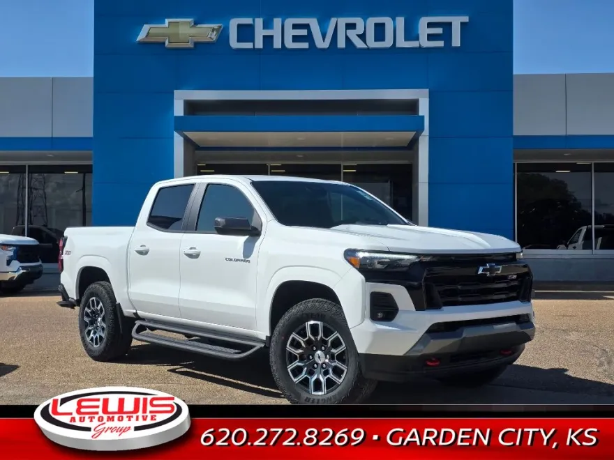 2025 Chevrolet Colorado Z71 photo 1