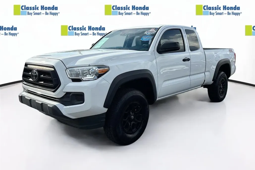 2021 Toyota Tacoma SR photo 1