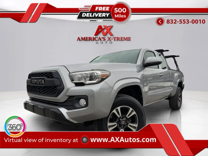 2017 Toyota Tacoma SR5 photo 1