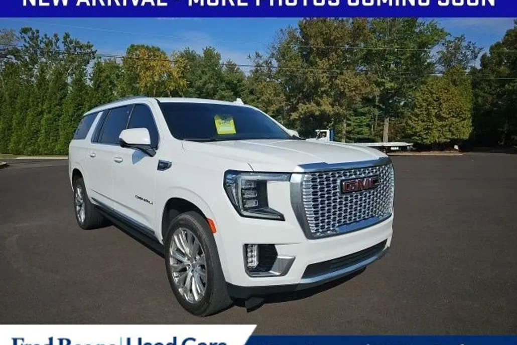 2023 Gmc Yukon XL Denali photo 1
