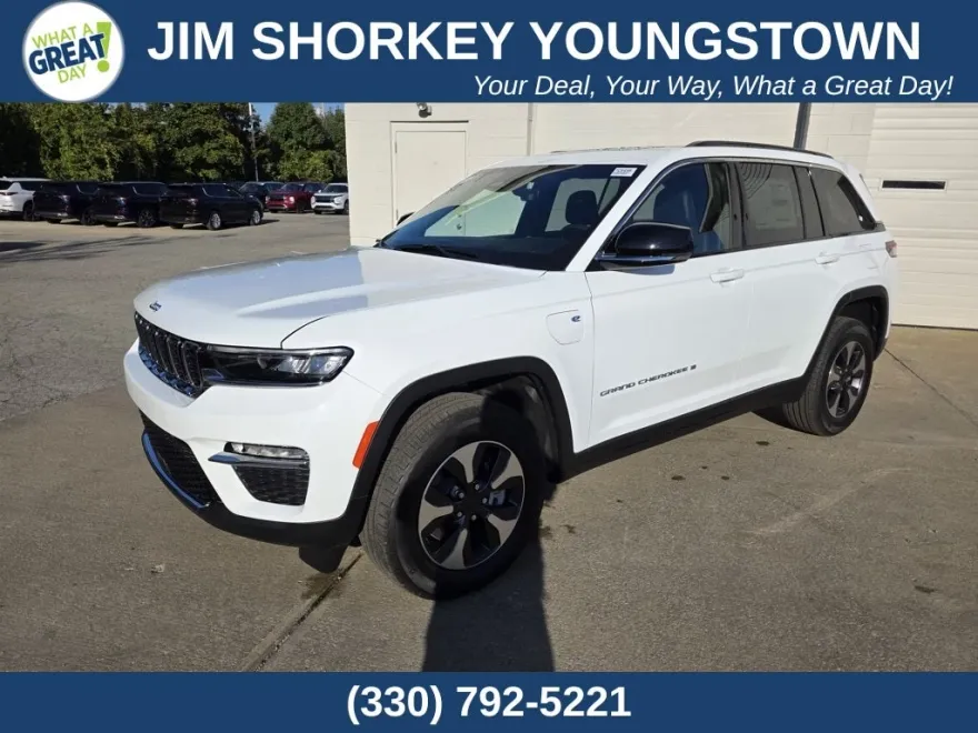2025 Jeep Grand Cherokee 4xe photo 1