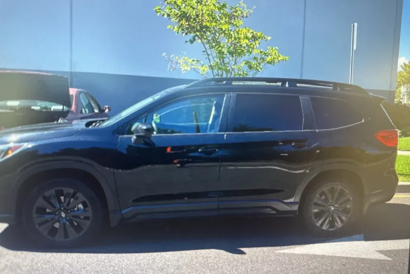 2022 Subaru Ascent Onyx Edition photo 1
