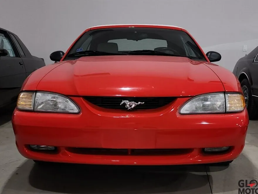 1994 Ford Mustang GT Convertible photo 6