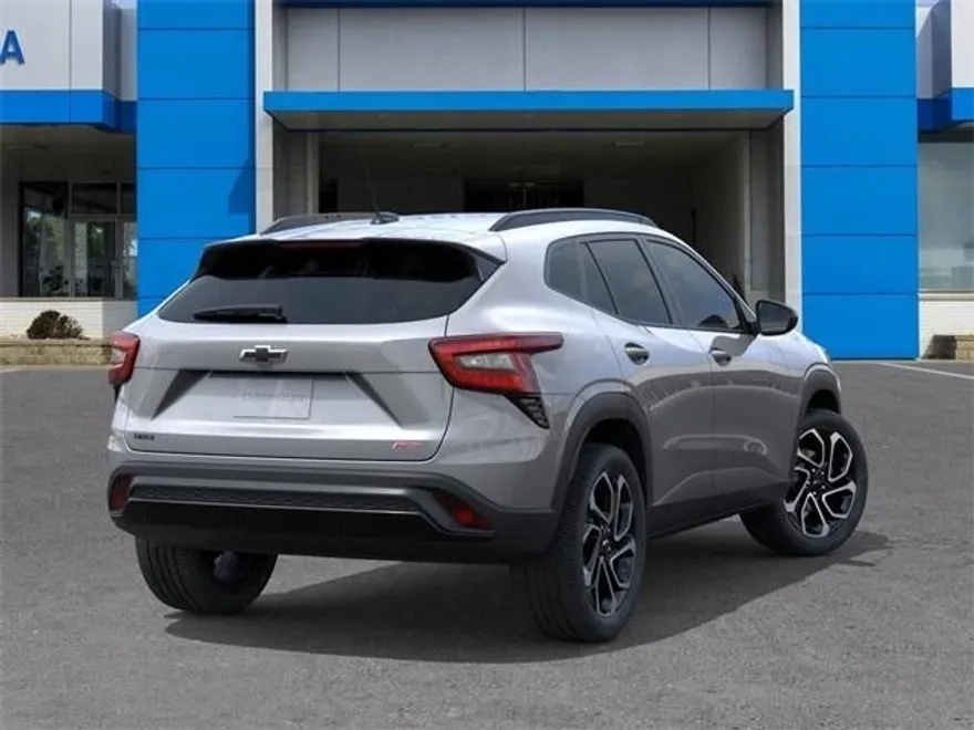 2025 Chevrolet Trax photo 1