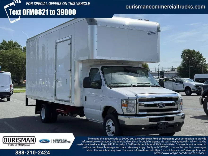 2026 Ford E-450 Cutaway Chassis Cab photo 1