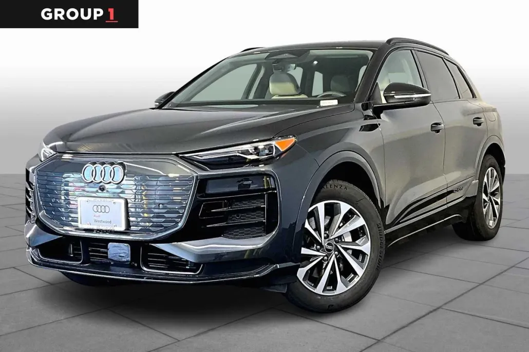 2025 Audi Q6 E-tron Premium photo 1