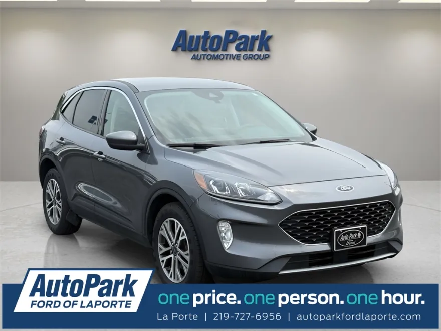 2022 Ford Escape SEL photo 1