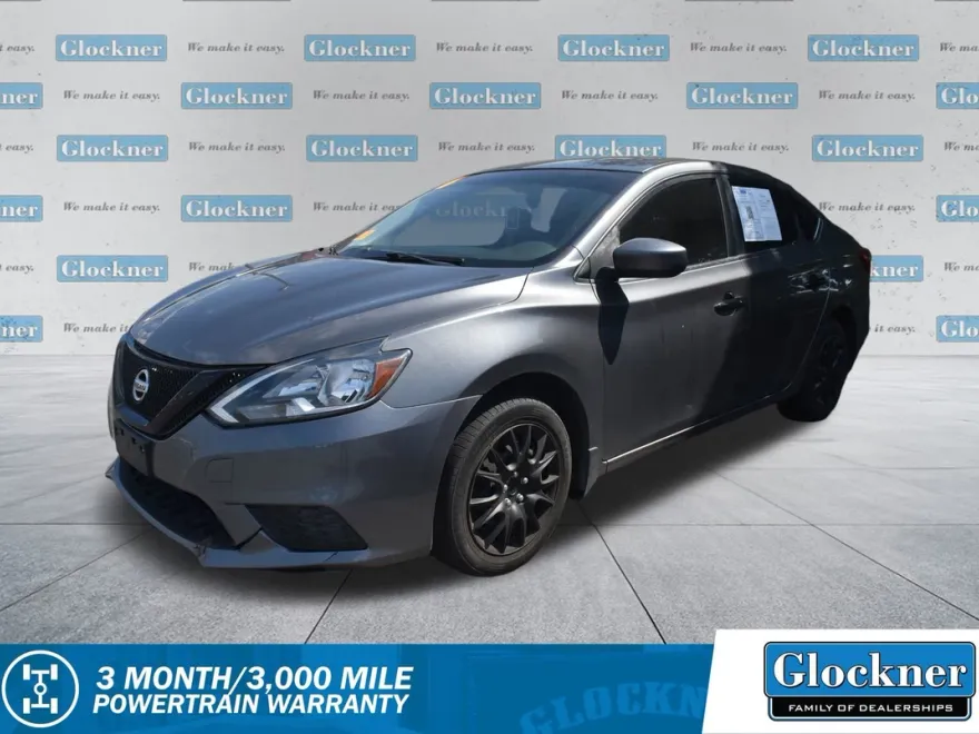2016 Nissan Sentra SV photo 1