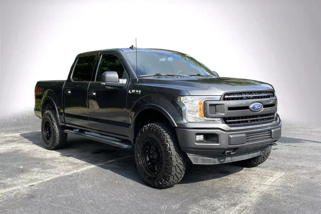 2020 Ford F-150 XLT photo 1