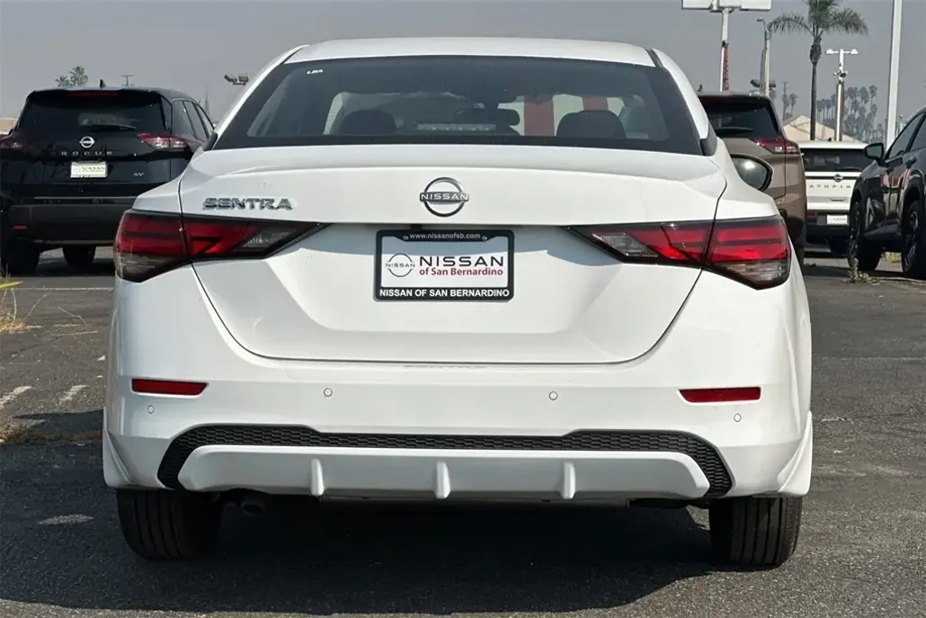 2025 Nissan Sentra S photo 1