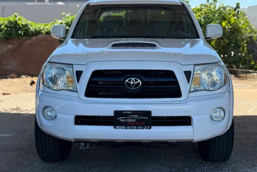 2008 Toyota Tacoma V6 photo 1