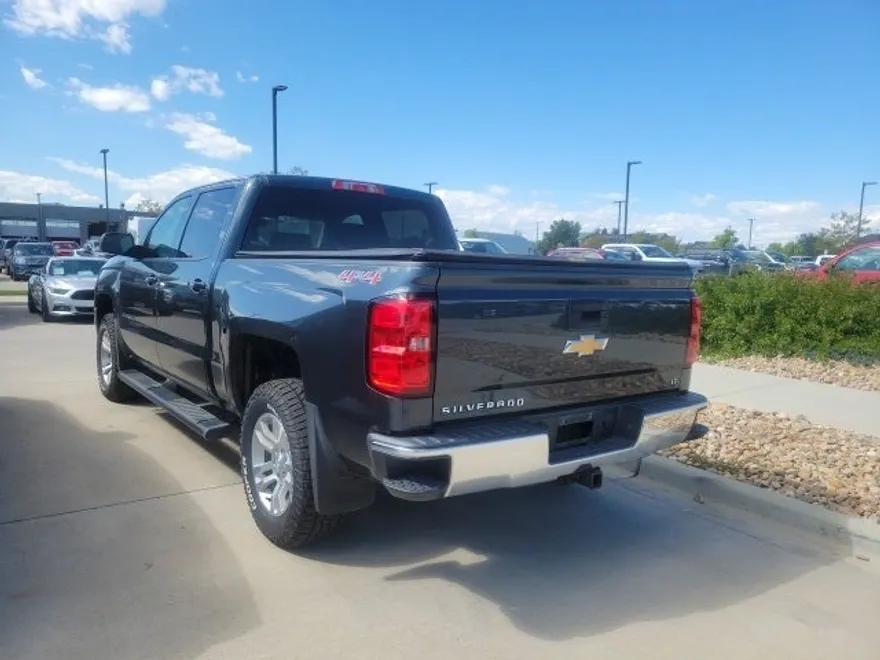 2017 Chevrolet Silverado 1500 LT1 photo 1