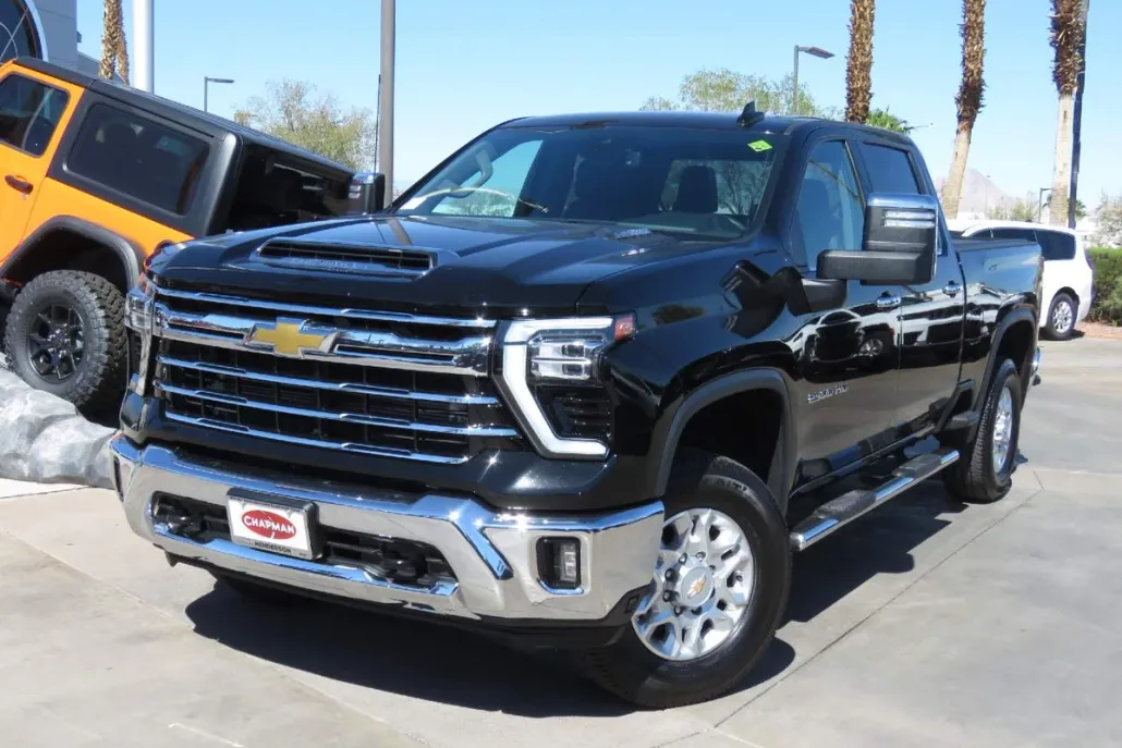 2024 Chevrolet Silverado 2500HD LTZ photo 1