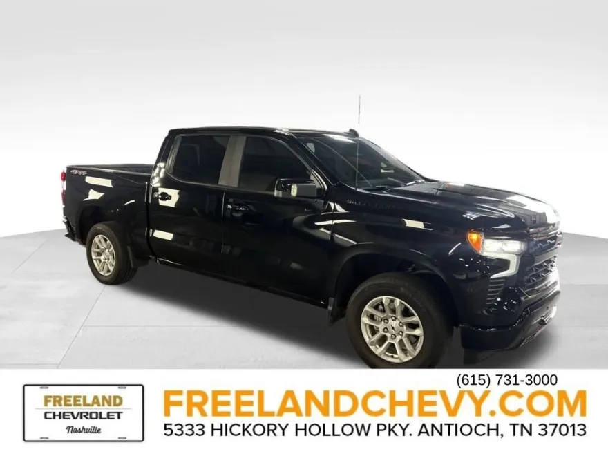 2024 Chevrolet Silverado 1500 RST photo 1