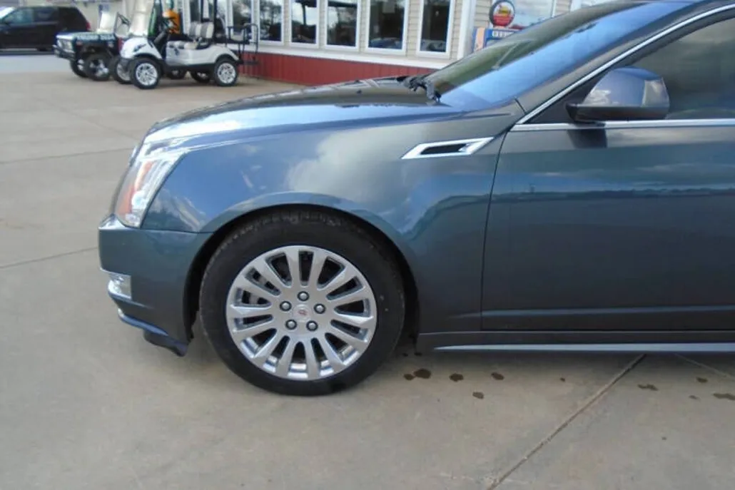 2012 Cadillac CTS Premium photo 1