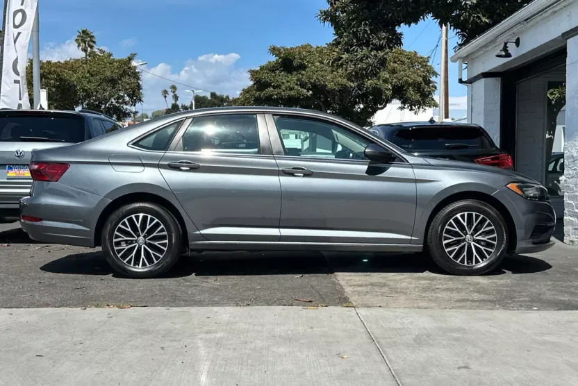 2021 Volkswagen Jetta 1.4T S photo 1