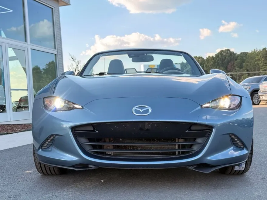 2016 Mazda MX-5 Miata Miata Grand Touring photo 1
