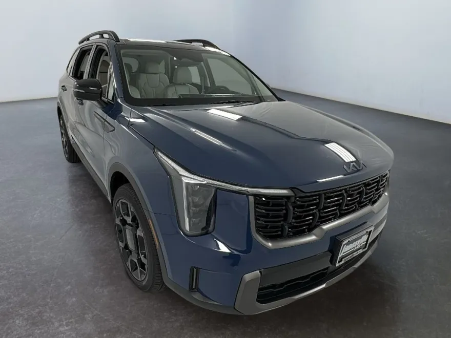 2025 Kia Sorento X-Line SX photo 1