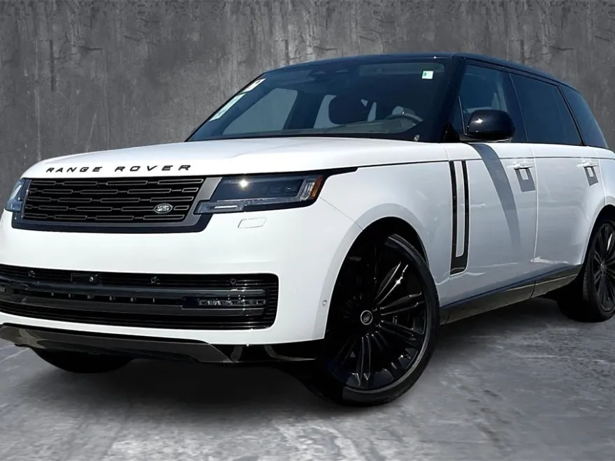 2025 Land Rover Range Rover SE photo 1