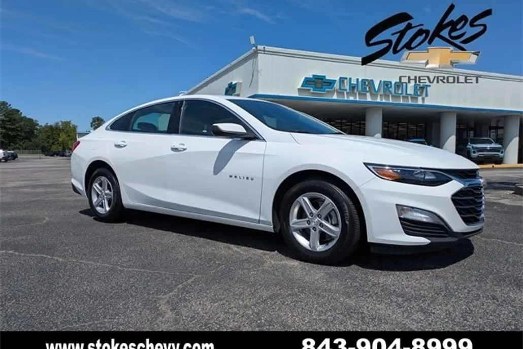 2024 Chevrolet Malibu LS photo 1