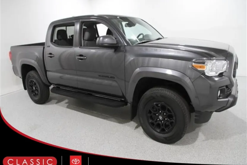 2022 Toyota Tacoma SR5 V6 photo 1