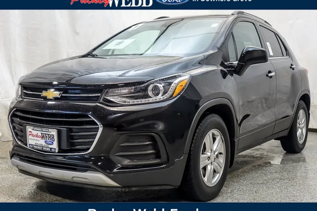2017 Chevrolet Trax LT photo 1
