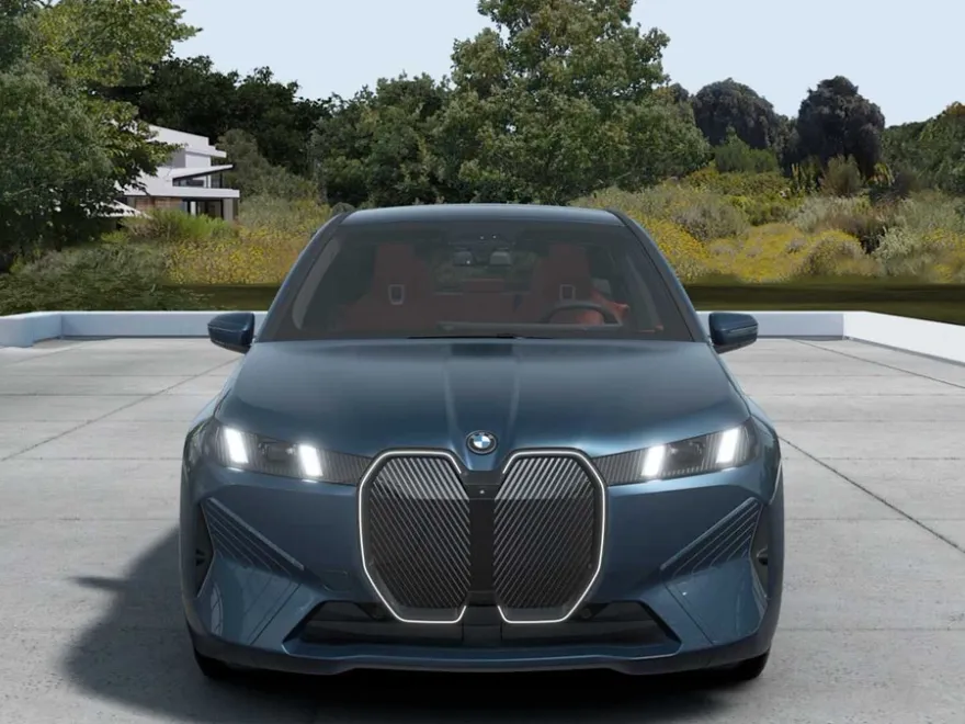 2026 Bmw iX photo 1