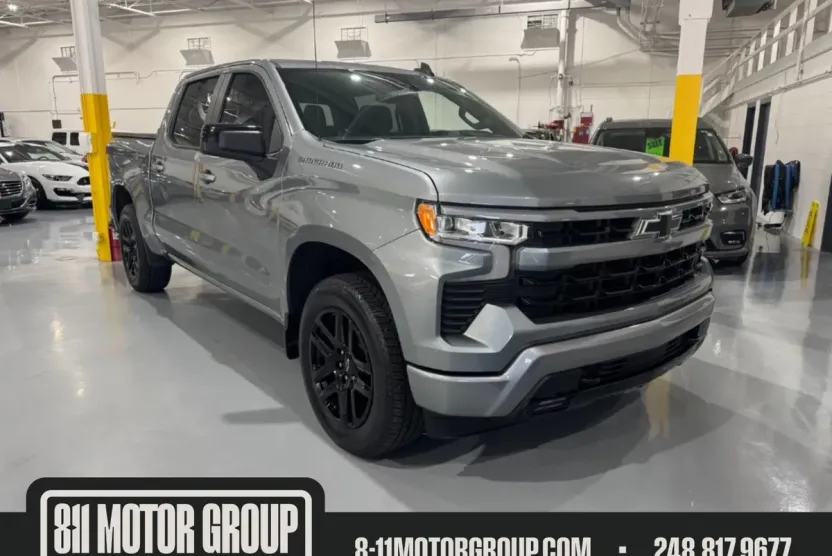 2024 Chevrolet Silverado 1500 RST photo 1