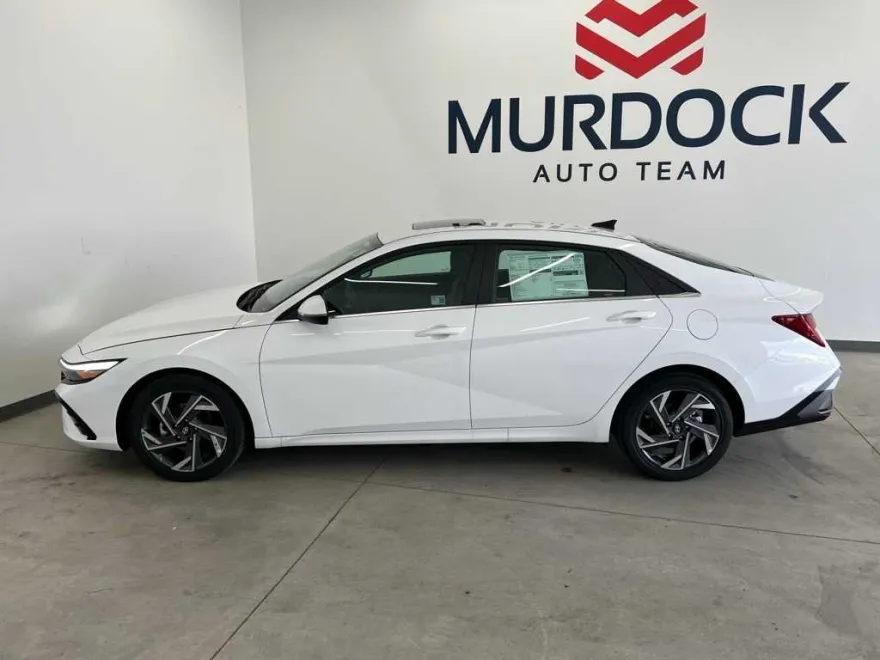 2025 Hyundai Elantra Hybrid Limited photo 1