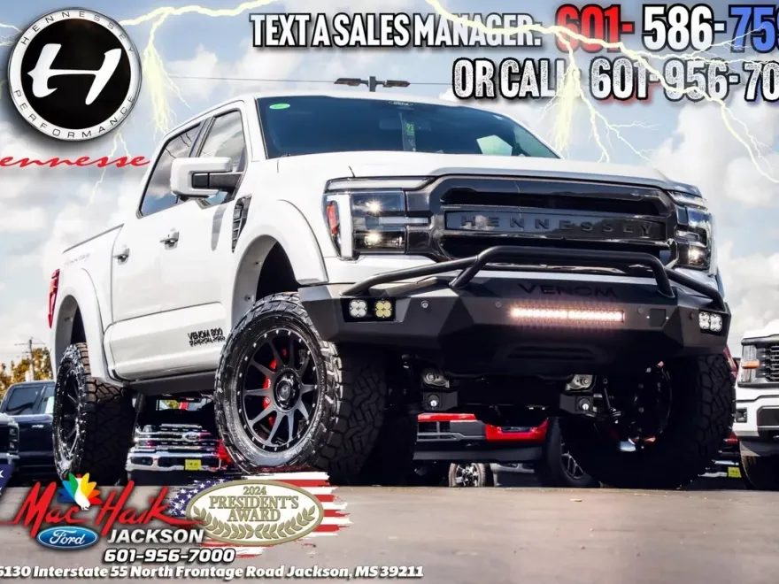 2025 Ford F-150 Lariat photo 1