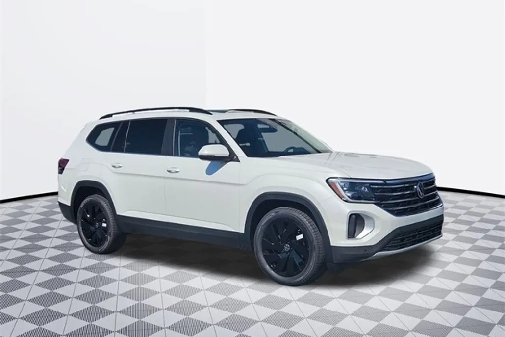 2026 Volkswagen Atlas SE Technology photo 1