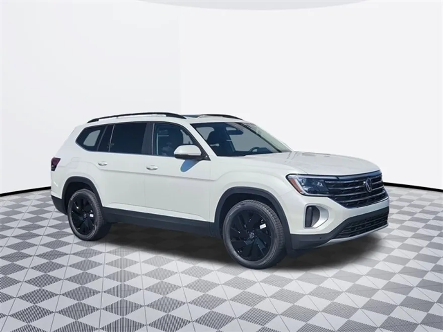 2026 Volkswagen Atlas SE Technology photo 1