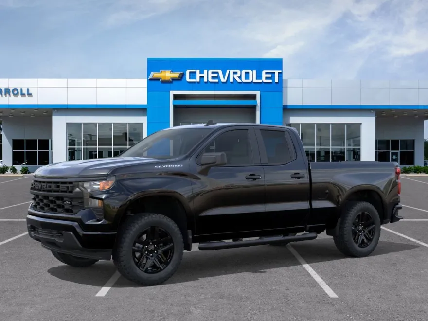 2026 Chevrolet Silverado 1500 Custom photo 1