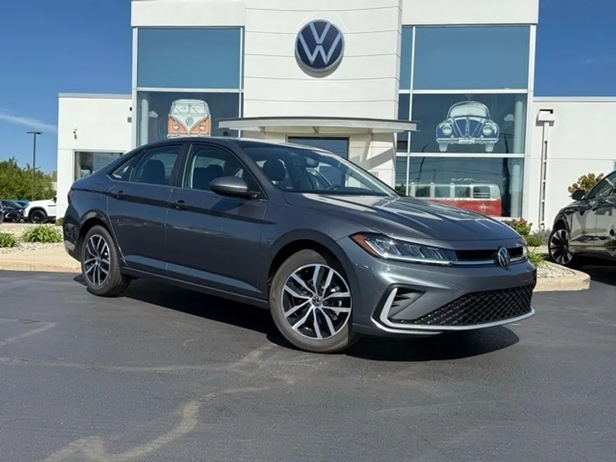 2025 Volkswagen Jetta 1.5T SE photo 1