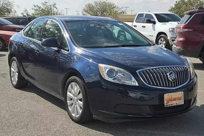 2015 Buick Verano Base photo 1