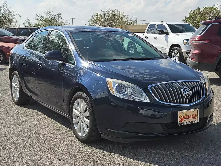 2015 Buick Verano Base photo 1
