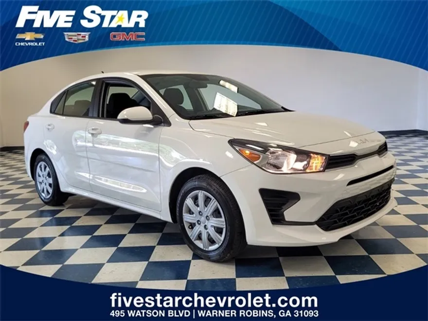 2023 Kia Rio LX photo 1