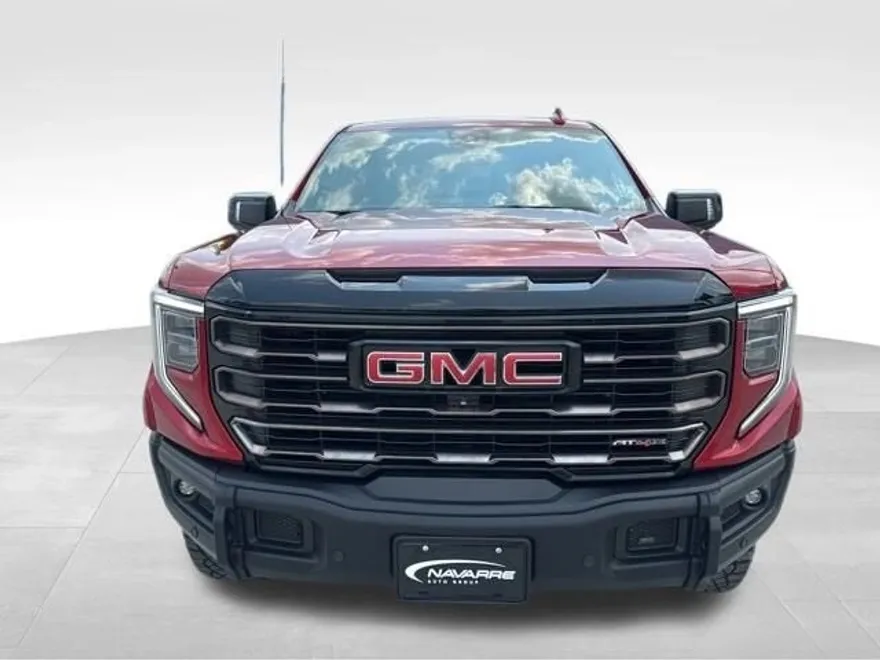 2023 Gmc Sierra 1500 AT4X photo 1