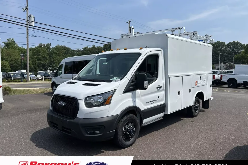 2024 Ford Transit photo 1