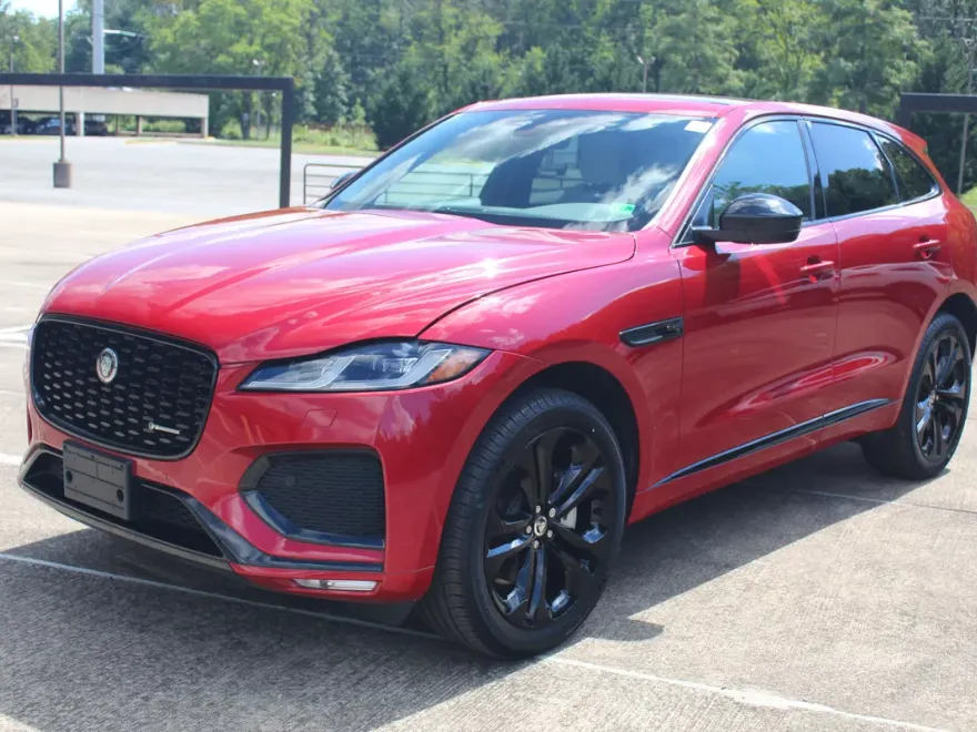 2025 Jaguar F-PACE P250 R-Dynamic S photo 1