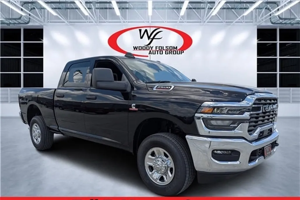 2025 Ram 2500 Tradesman photo 1