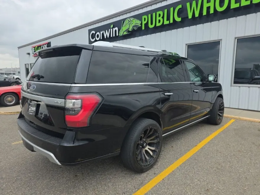 2019 Ford Expedition MAX Platinum photo 1
