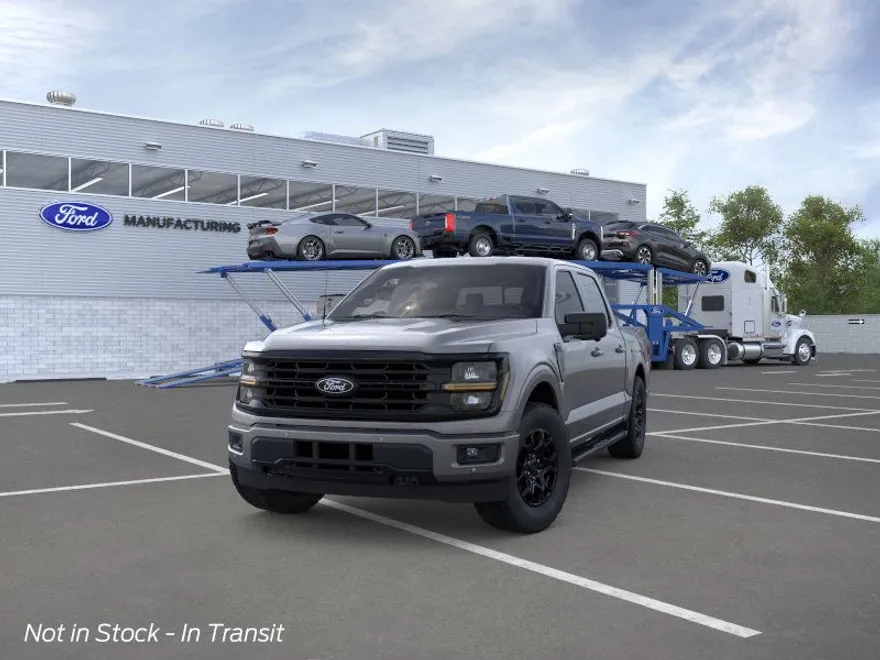 2025 Ford F-150 XLT photo 1