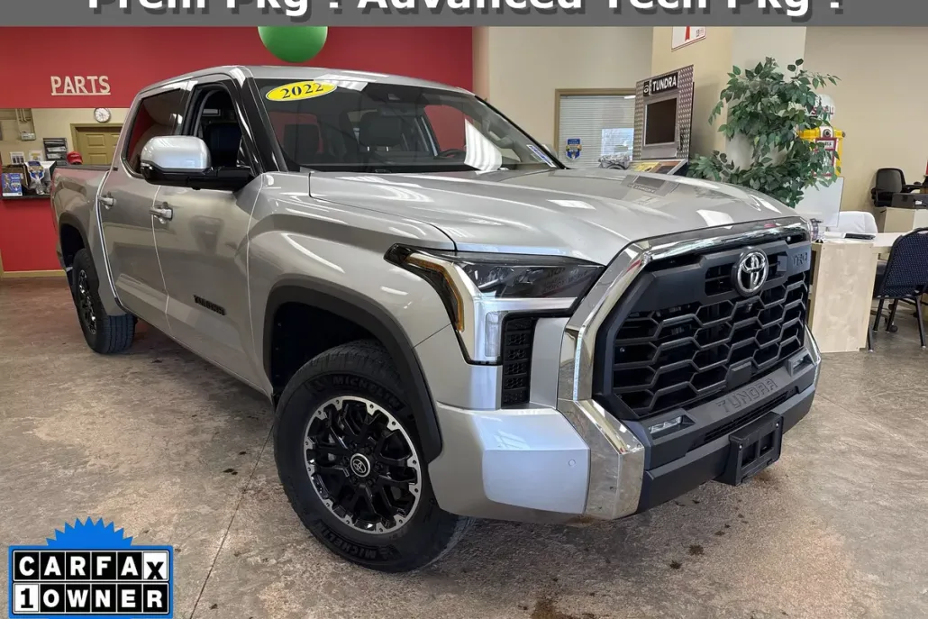 2022 Toyota Tundra SR5 photo 1