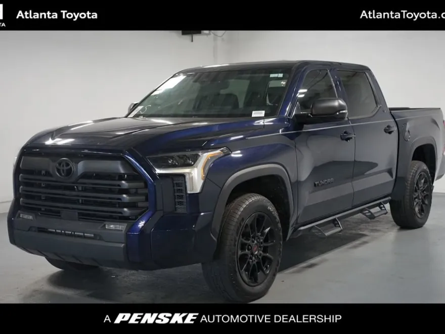 2024 Toyota Tundra SR5 CrewMax photo 1