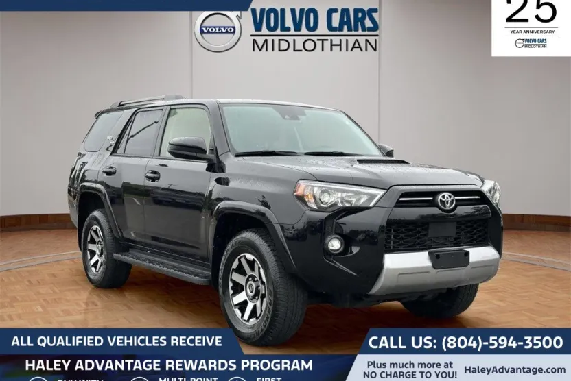 2024 Toyota 4Runner TRD Off-Road 4WD photo 1